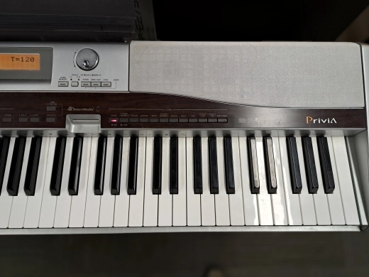 CASIO PRIVIA PX555R 4